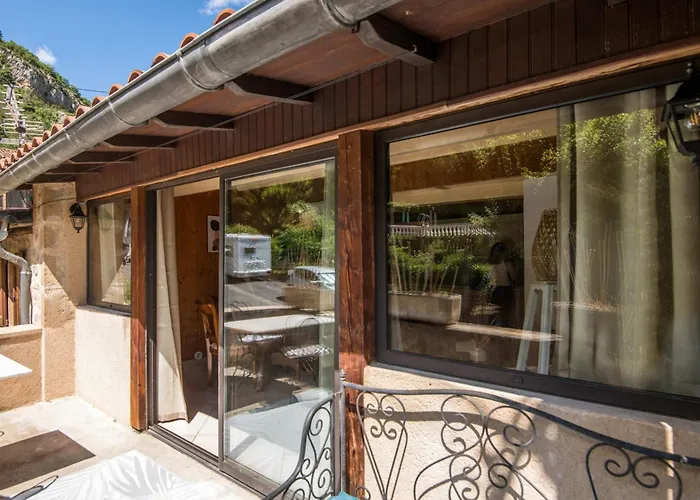 Διαμέρισμα Cozy Dourbie Terrasse Fibre Tv Parking Μιλό