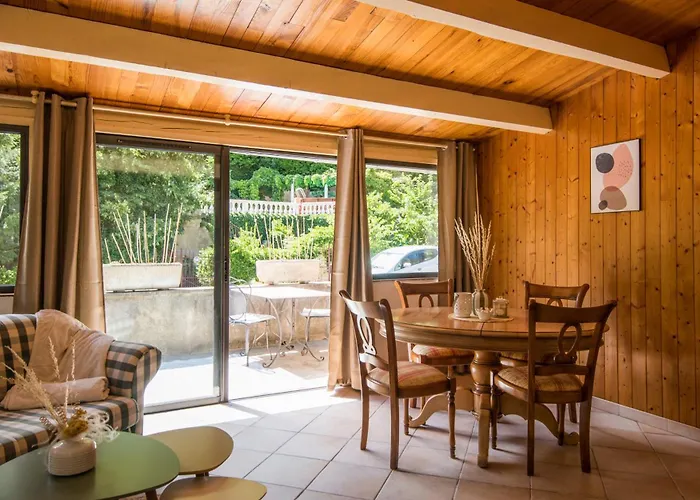 Cozy Dourbie Terrasse Fibre Tv Parking Μιλό